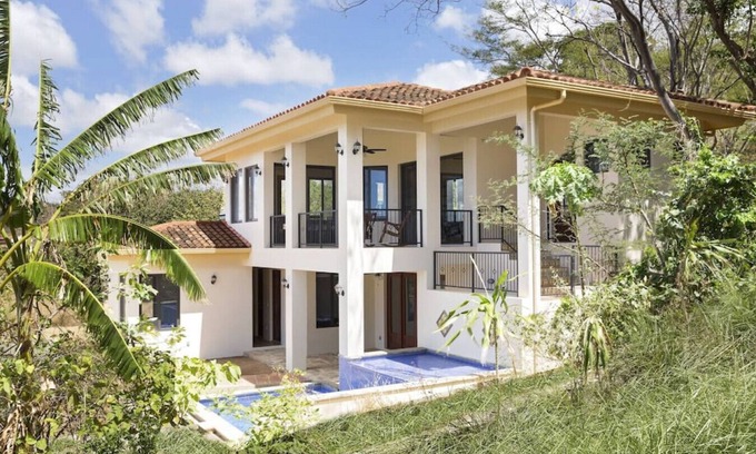 Rancho Santana Apartamento | Casa Alegre, gorgeous villa in Rancho Santana!