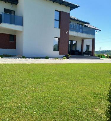 Albestii Paminteni Casa | Casa Ambientt