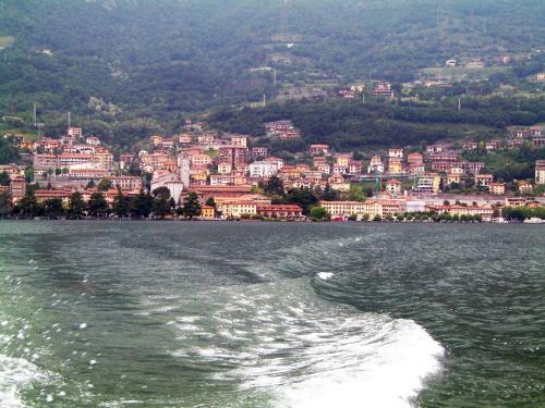 Lovere Old Town Apartamento | Casa Anna