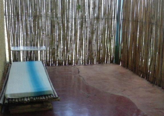 Alto Paraiso de Goias Casa | Casa Arco Íris no Centro com Varanda