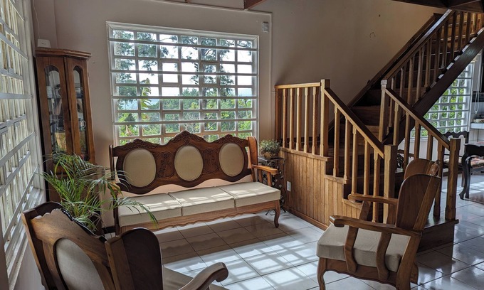 Aserri Otro | Casa Aserri, cozy traditional Costa Rican country house