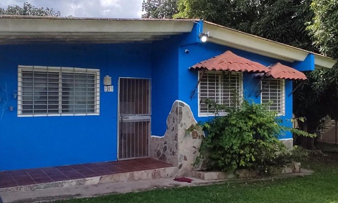 Coloncito Casa | Casa Azúl en Nueva Gorgona