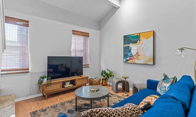 Soulard Apartamento | Casa Azul Soulard Modern Loft Near Busch Stadium