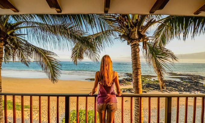Puerto Villamil Hotel | Casa Baronesa