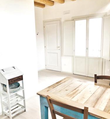 Peschiera Maraglio Cama Y Desayuno | Casa Barteèi