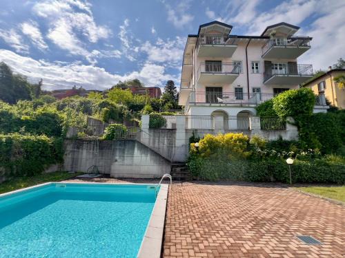 Porto Valtravaglia Apartamento | Casa Belvedere