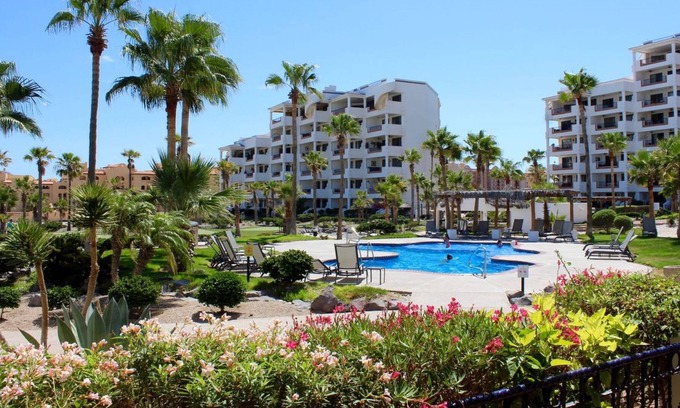 Brisas del Golfo Casa | Casa Blanca 2BR CB 205-v by Casago