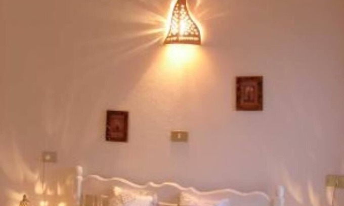 Hammamet Apartamento | CASA BLANCA con estas dos hermosas terrazas, (una decorada en cerámica y otra equipada con una barbacoa), cerca del centro turístico hammamet de la zona turística.