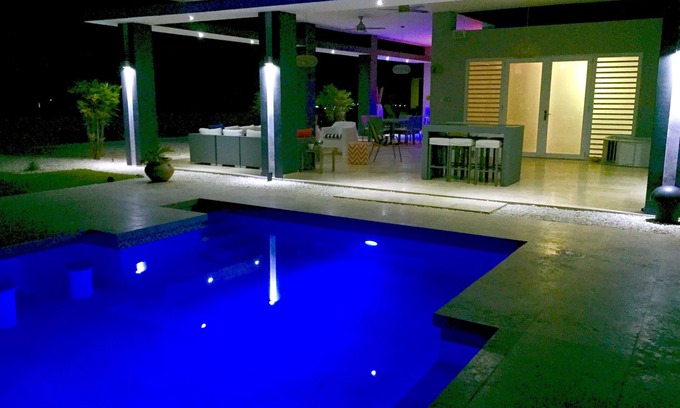 Penuelas Casa | Casa Blü, Beautiful 4 B/R House with pool!