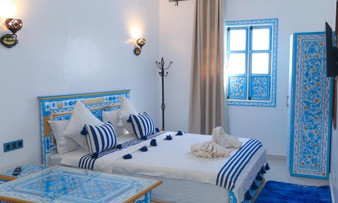 Medina of Chefchaouen Cama Y Desayuno | CASA BLUE PEARL