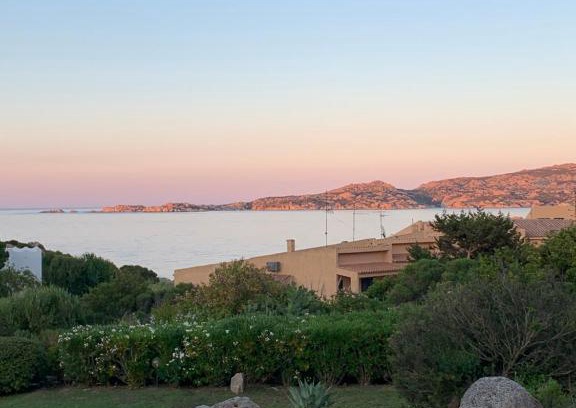Villaggio Piras Casa | Casa Bougainvillea