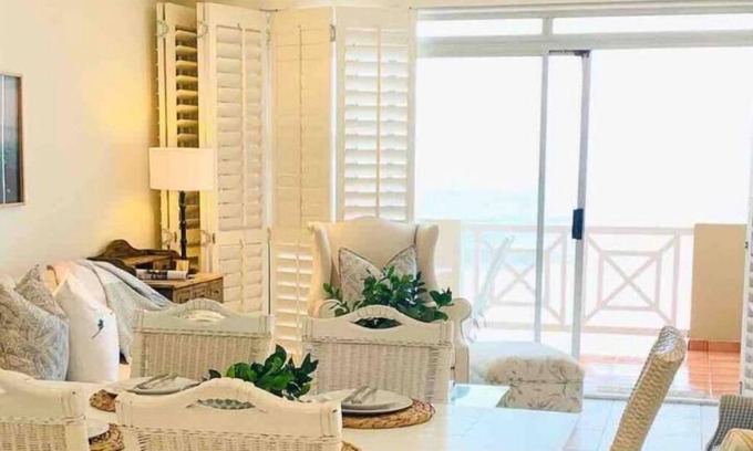 Hillhead Condominio | Casa Branca on the Beach & Pool Just Renovated!