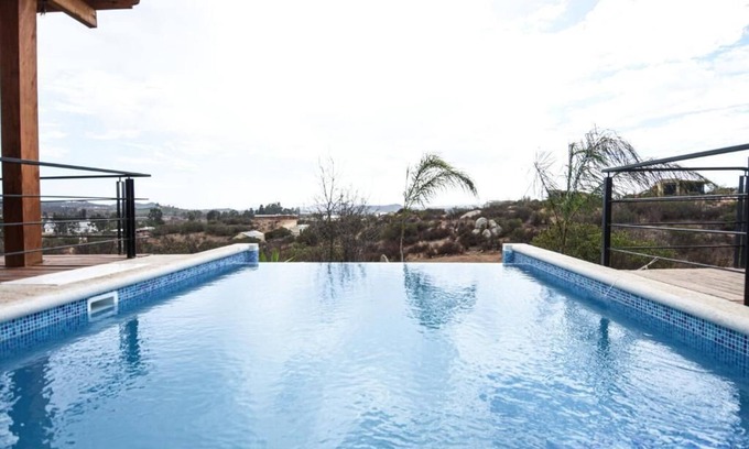 Valle de Guadalupe Casa | Casa Brisa