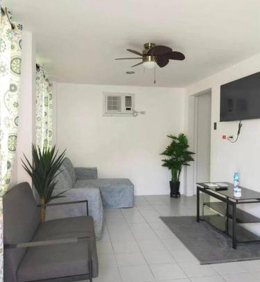 Balamban Apartamento | Casa Bugambilia Downstairs Unit