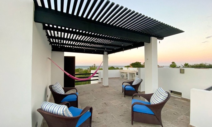 Buenavista Casa | Casa BV: Beautiful house short walk from beach