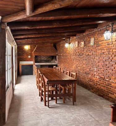 General San Martin Casa | Casa Céntrica con Quincho