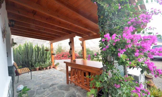 La Oliva Chalet De Esquí | Casa Caballería