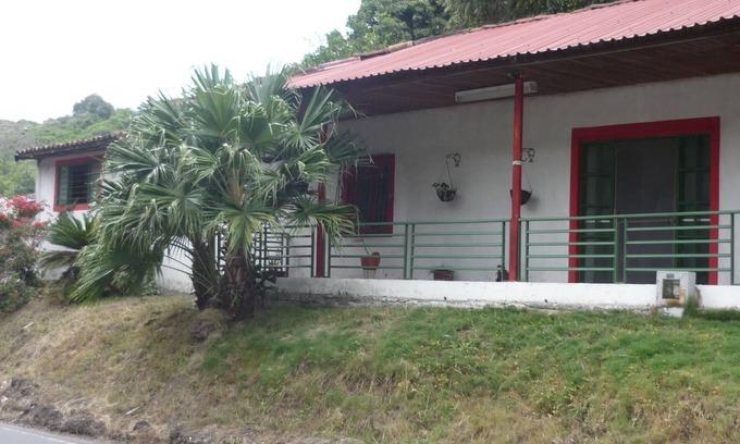 Guadalajara de Buga Casa | --- Casa Campestre ---