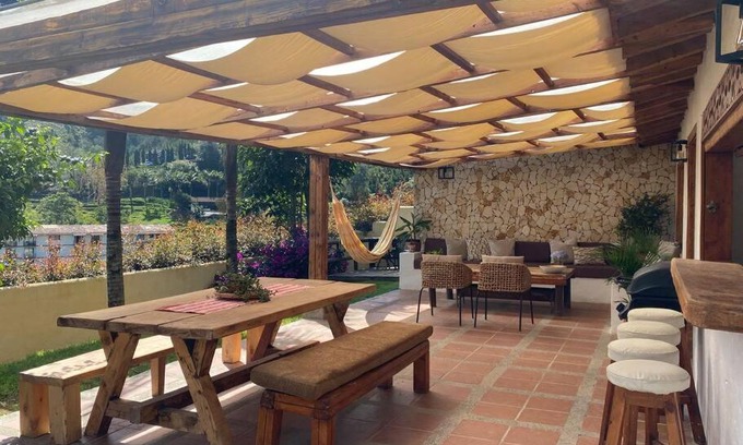 Retiro Casa | Casa Campestre en El Retiro - Antioquia