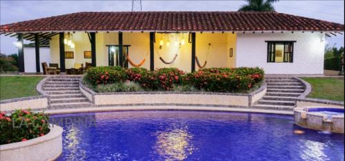 La Victoria Casa | CASA CAMPESTRE LA CAMPIÑA LA VICTORIA Valle del Cauca ESPACIO COMPLETO