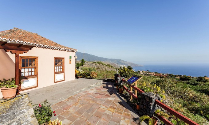 Brena Baja Cabaña | Casa Carlota vistas al mar en Breña Baja, La Palma