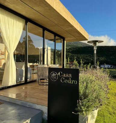 Espera Feliz Cama Y Desayuno | Casa Cedro
