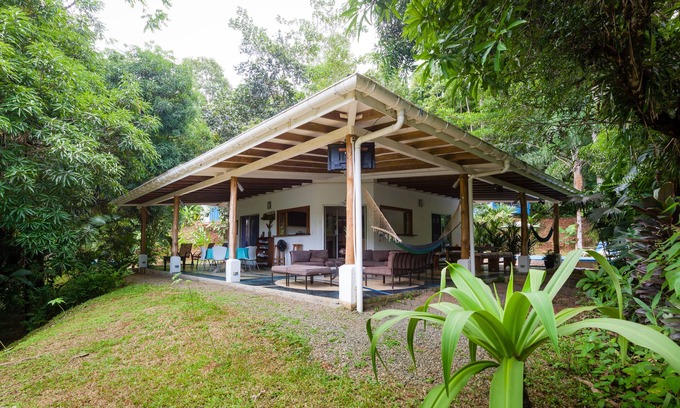 Portalon Casa | Casa Cedro - Portasol Vacation Rentals