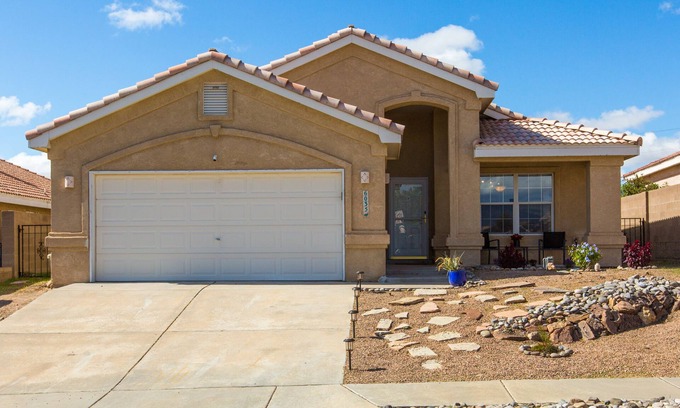 Taylor Ranch Casa | Casa Chiliwood - Short Walk to Petroglyphs / Taylor Ranch