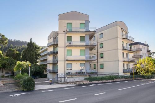 Garda Apartamento | Casa Colombo-Vicina al lago e al centro