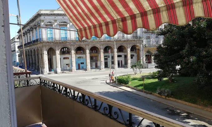 Old Havana Cama Y Desayuno | Casa Colonial Isa&lola
