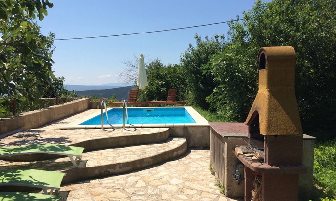 Grizane Villa | Casa Colori, colorido Antiguo Belleza Con piscina