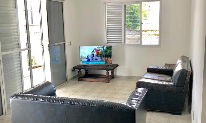 Matinhos Apartamento | CASA COM 3 QUARTOS NA PRAIA DE CAIOBA