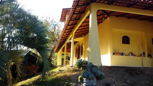 Vitor Hugo Casa | Casa com Flores