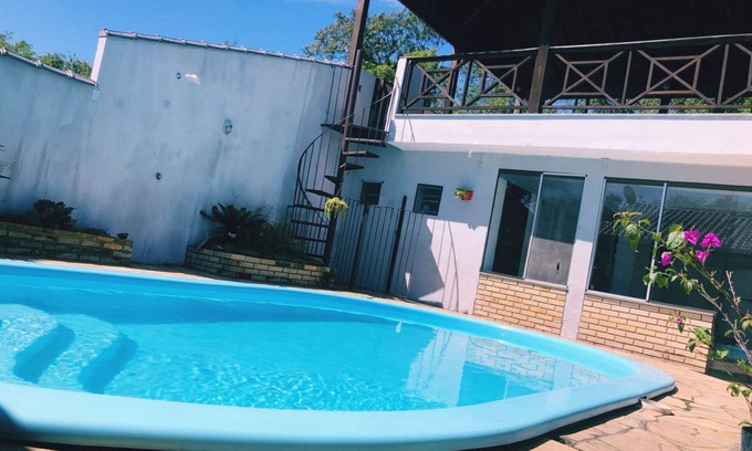 Mato Grande Casa | Casa com Piscina e Amplo Espaço com Churrasqueira