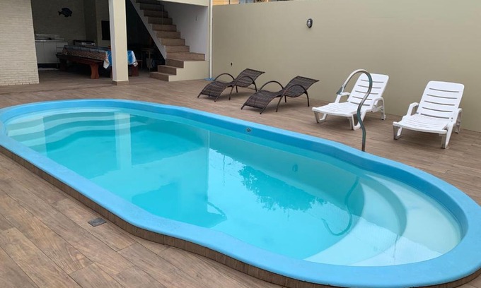 Ingleses do Rio Vermelho Casa | Casa com Piscina 4 Quartos