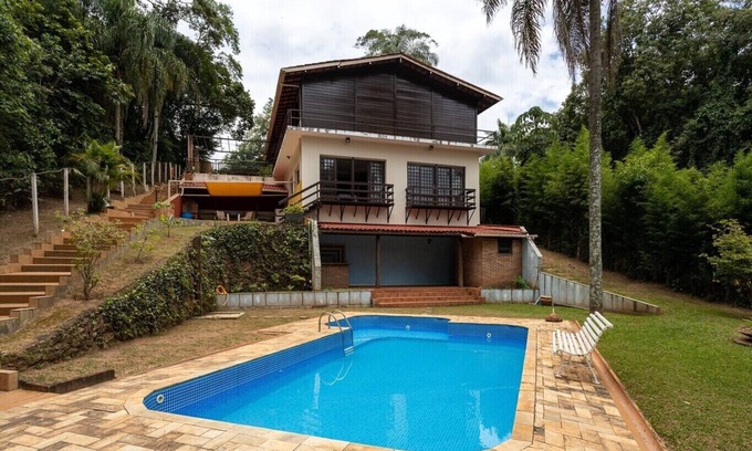 Mairipora Casa | Casa com piscina, churrasqueira, Wi-Fi e garagem