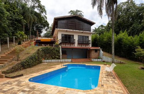 Mairipora Casa | Casa com piscina, churrasqueira, Wi-Fi e garagem