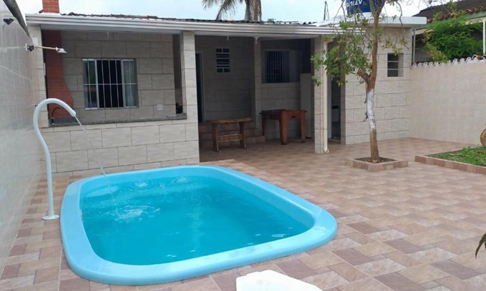 Mongagua Casa | Casa com Piscina, muito aconchegante.