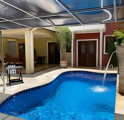 Jardim Botanico Casa | Casa com piscina no Botânico