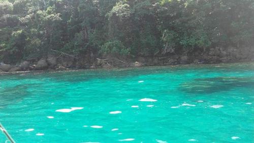 Vila da Petrobras Casa | Casa com Praia no quintal