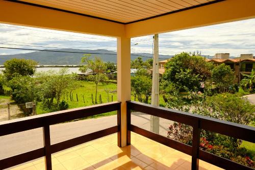 Garopaba Casa | Casa com varanda