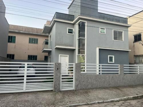 Muquem Casa | Casa Comfort Rio Vermelho - Florianópolis/SC