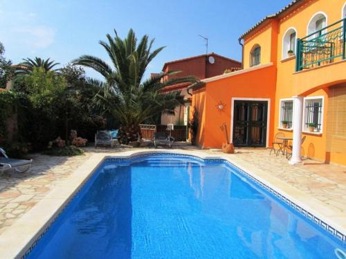 Sant Pere Pescador Casa | Casa con A/A, piscina, barbacoa, WIFI y a 200m de la playa en Costa Brava - ES-89-77