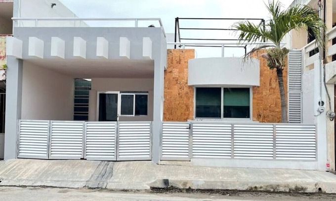 Progreso Municipality Casa | Casa con alberca en el centro de Puerto Progreso