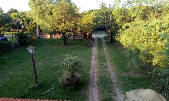 Merlo Casa | Casa con amplias comodidades y enclavada en un lugar de naturaleza y montaña.