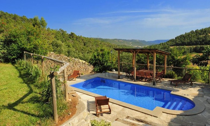 La Baronia de Rialb Casa | Casa con piscina y vistas a montaña - Cal Solsona