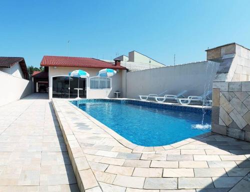 Cibratel II Casa | Casa confortável com 4 suítes para até 20 pessoas.