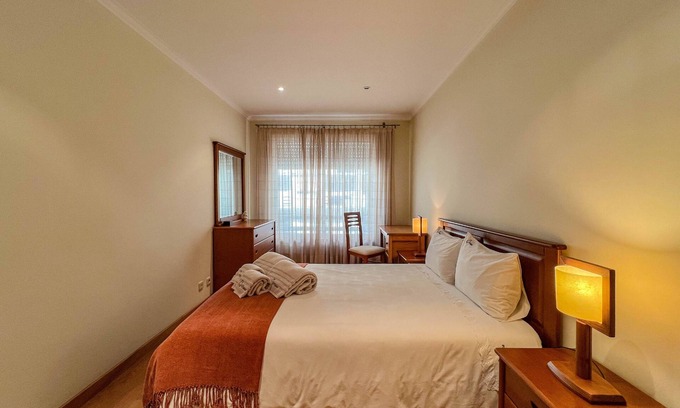 Viana do Castelo Apartamento | Casa Coração de Viana - Near the Beach Apartmen