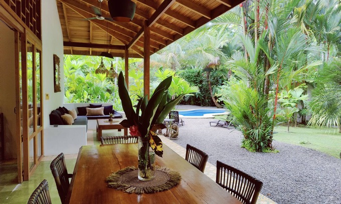 Chiguata Casa | Full House with Private Pool in Playa Chiquita