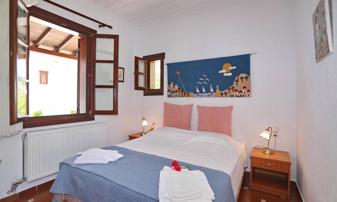 Porto Lagos Cabaña | Casa d'Irene: Γαλήνιο, δροσερό cabaña μεσα στην καταπράσινη φύση της Σκοπέλου